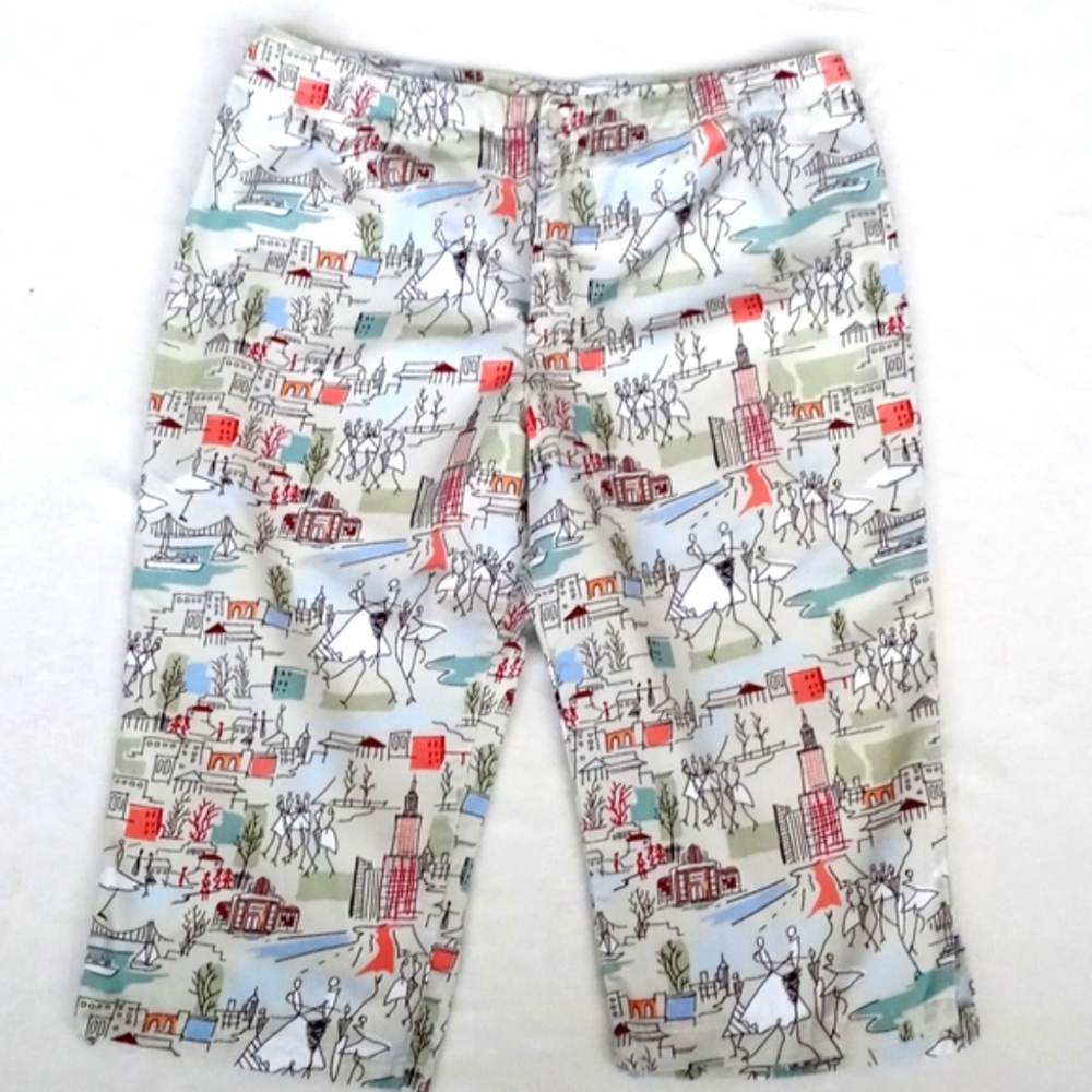White Stag Women’s White with Red Peach Green Cityscape Cotton Capri Pants 16